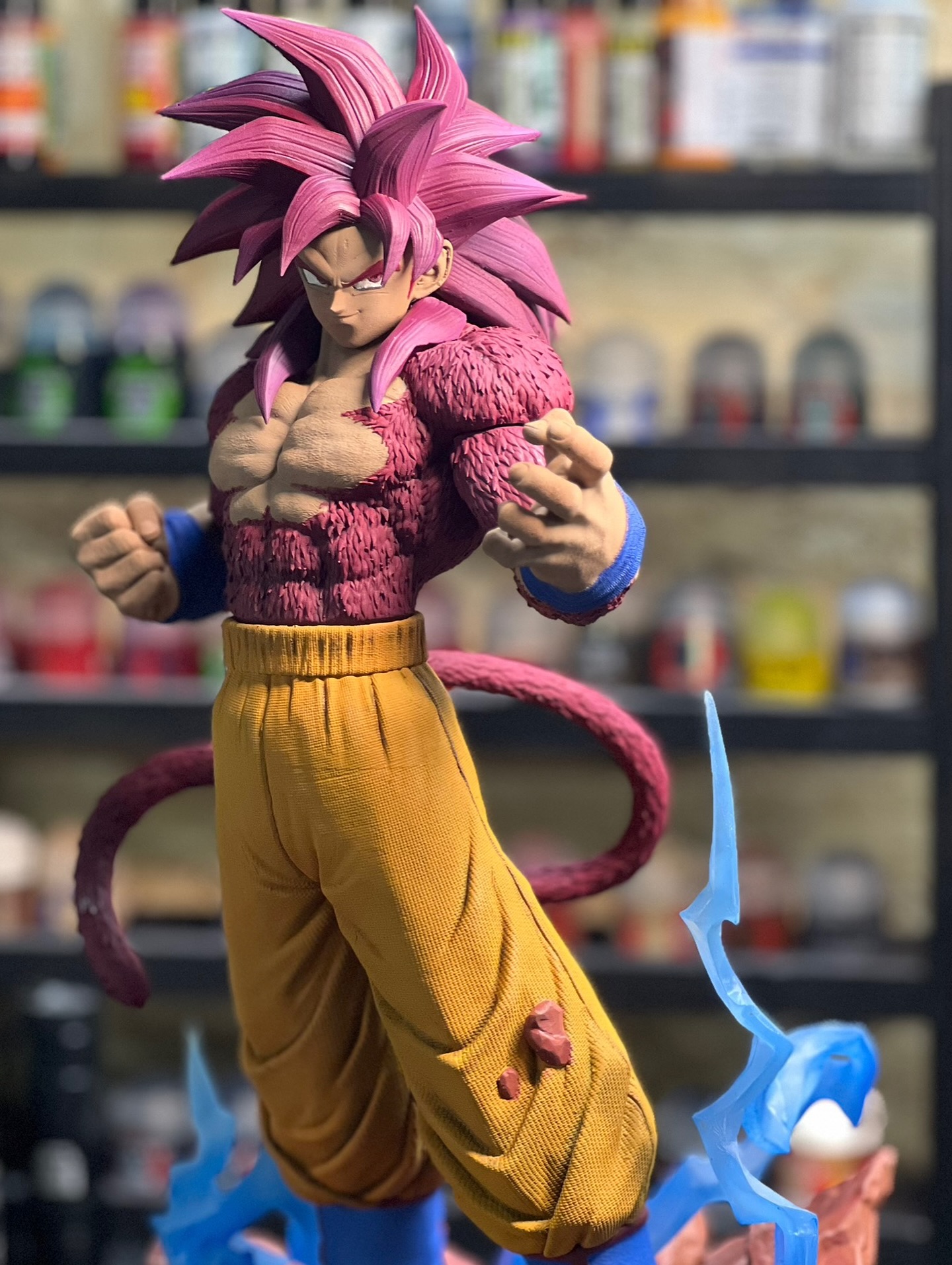 Goku Super Saiyan 4
